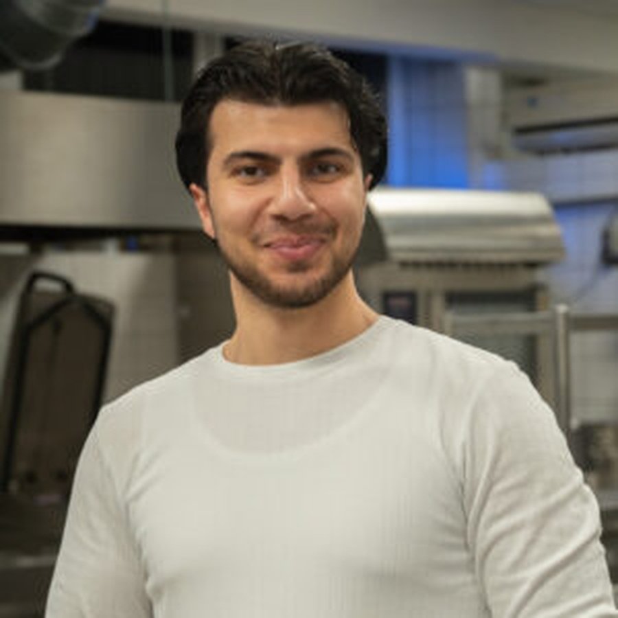 Haitham Hesso, Gründer von Layalina Café